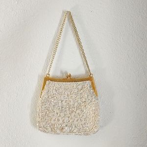 Beautiful vintage beaded sequin clutch shoulder bag purse.